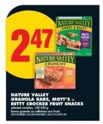 NATURE VALLEY GRANOLA BARS, MOTT'S or BETTY CROCKER FRUIT SNACKS